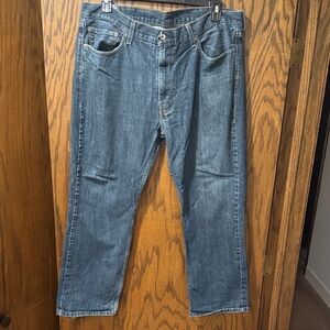 Levi's Men's Straight Jeans — Classic Medium Blue Denim